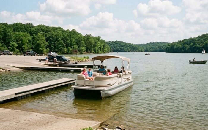 Pontoon leaving a public boat ramp on Monroe Lake in Southern Indiana